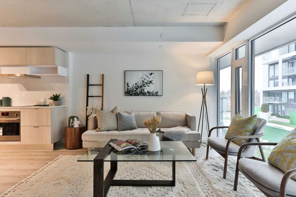 Nutral living room color palette | Spacejoy/Unsplash 