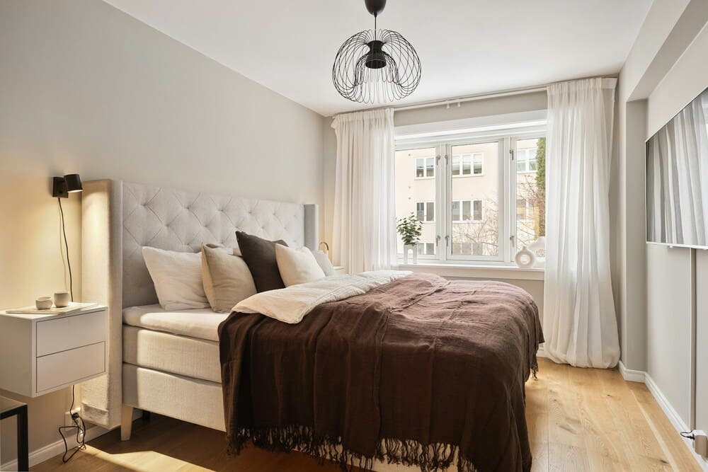 bedroom with built-in furniture