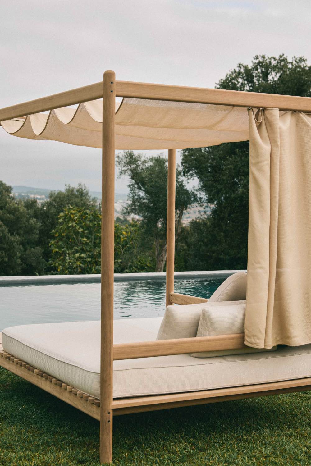 day bed for the garden, outdoor Furnishings and Accessories 